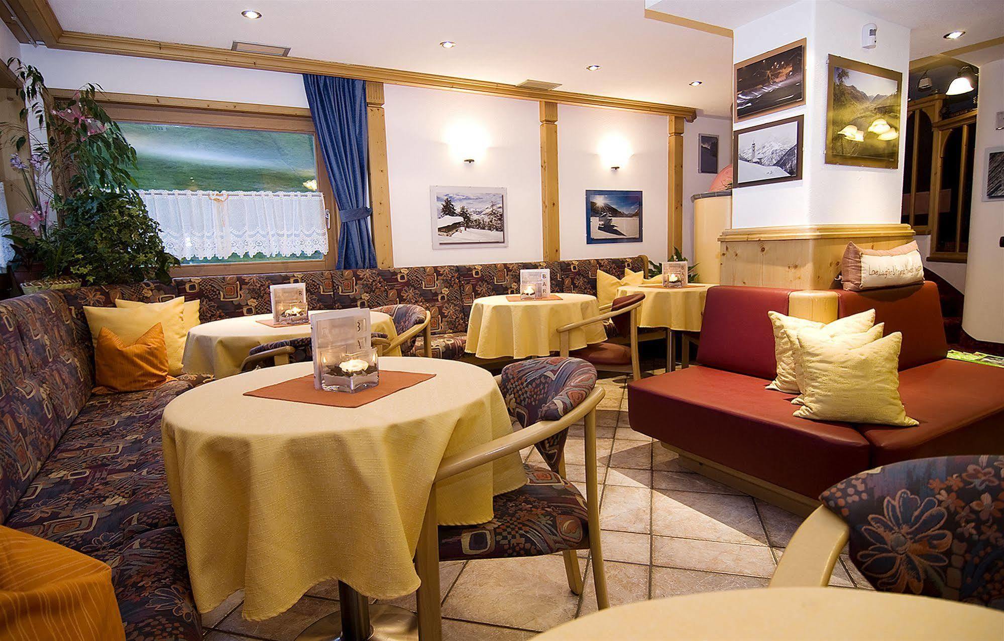 Hotel Daniela Ливиньо Экстерьер фото