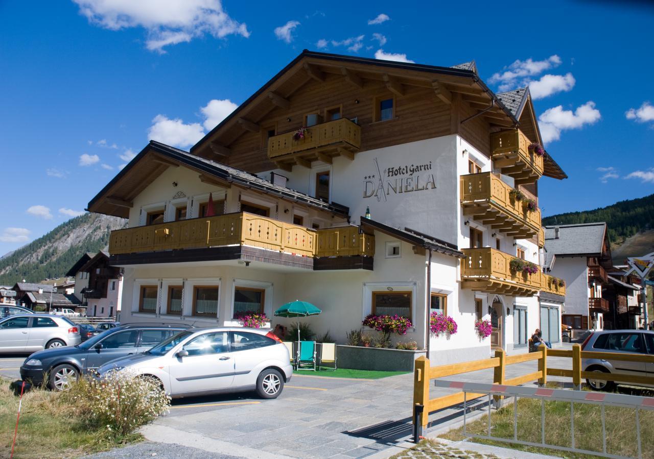 Hotel Daniela Ливиньо Экстерьер фото